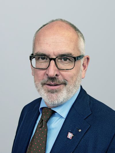 Prim. Univ.-Prof. Mag. Dr. Eugen Trinka, FRCP